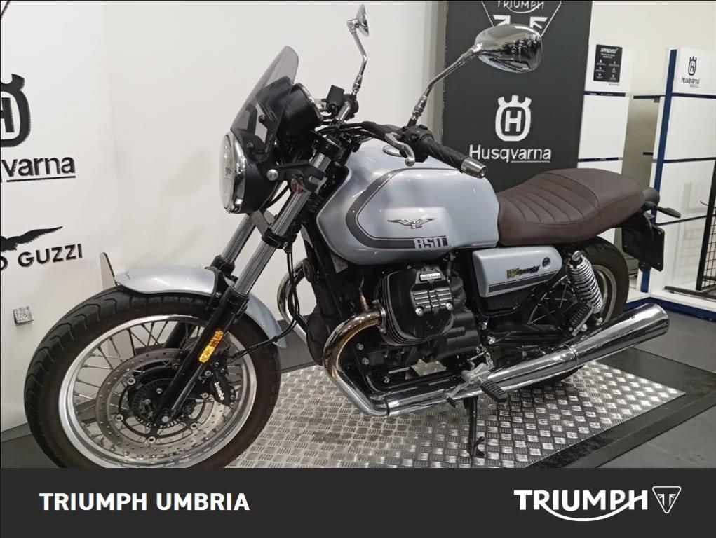 MOTO GUZZI V7 850 Special Abs