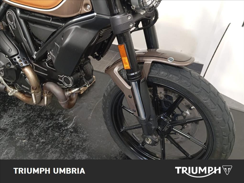 DUCATI Scrambler 800 Mach 2.0