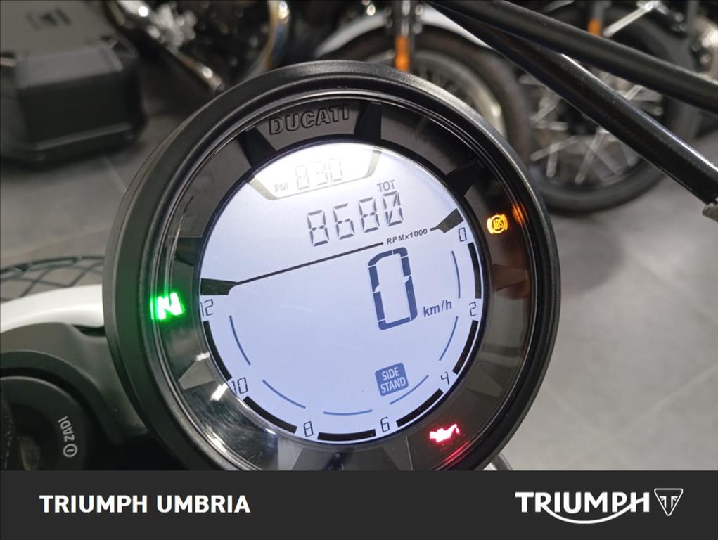 DUCATI Scrambler 800 Mach 2.0