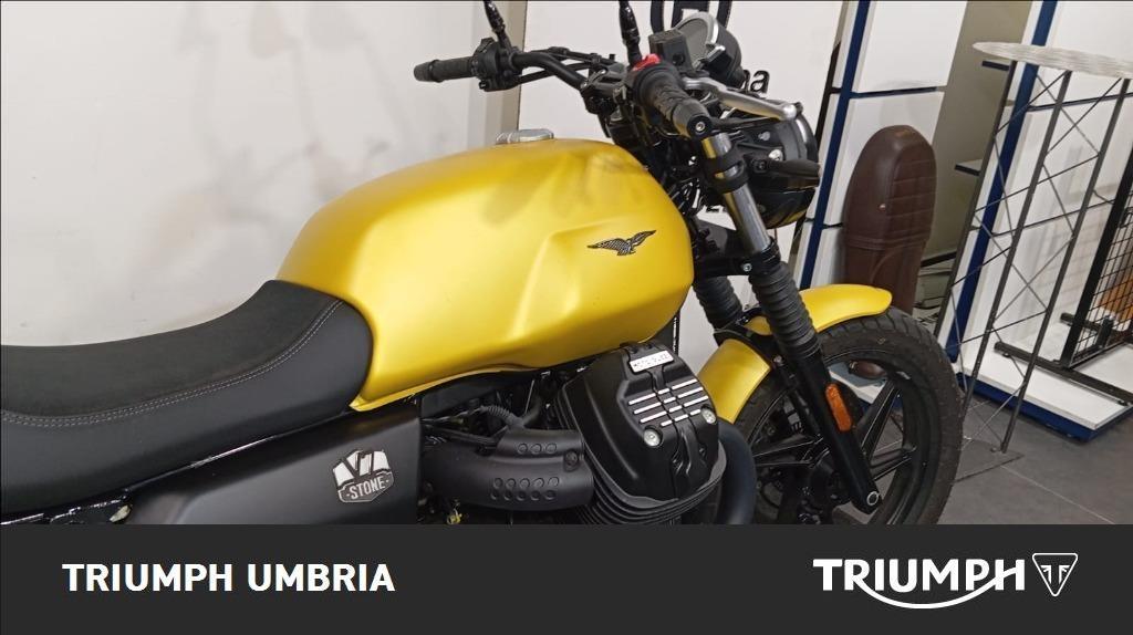 MOTO GUZZI V7 850 Stone Abs