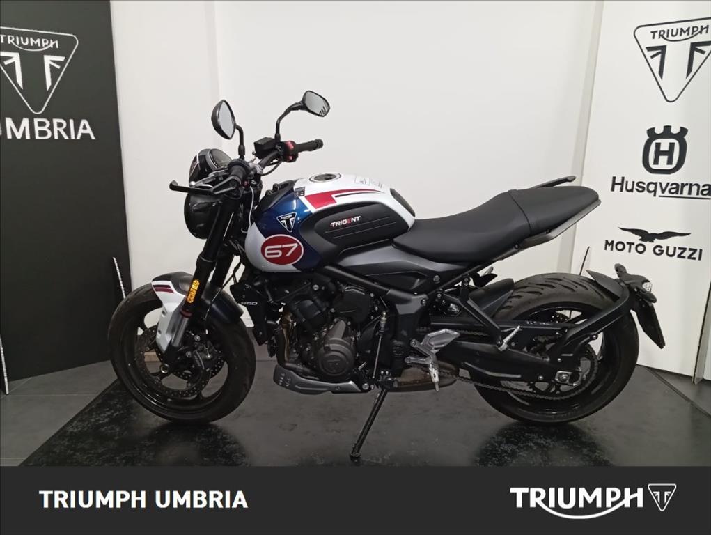 TRIUMPH Trident 660 Triple Tribute Abs