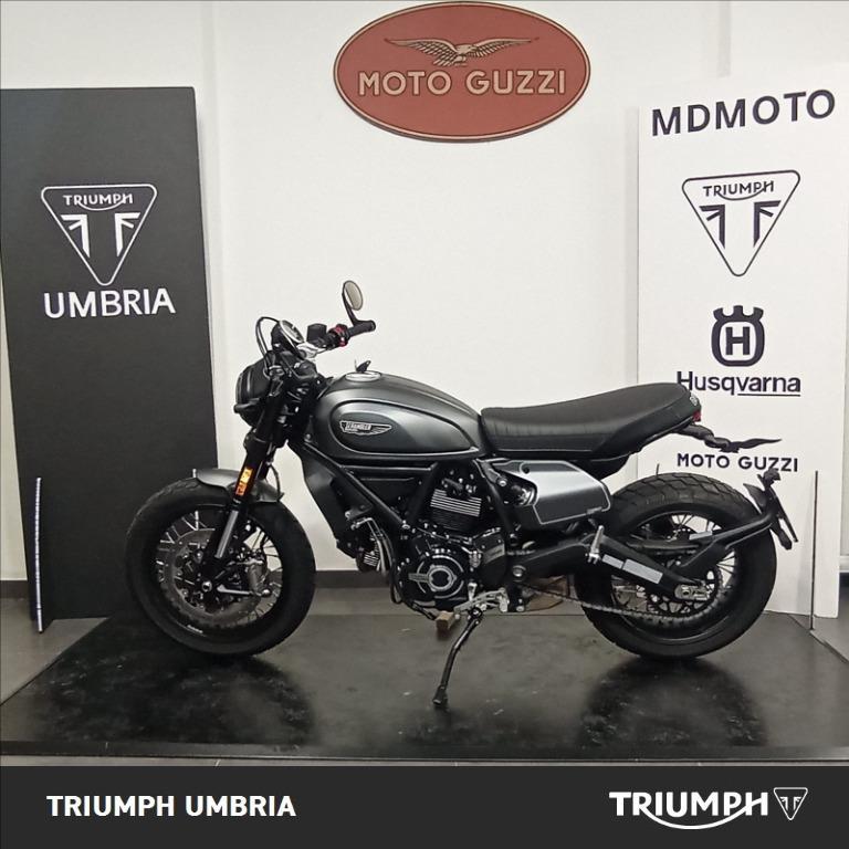 DUCATI Scrambler 800 Nightshift