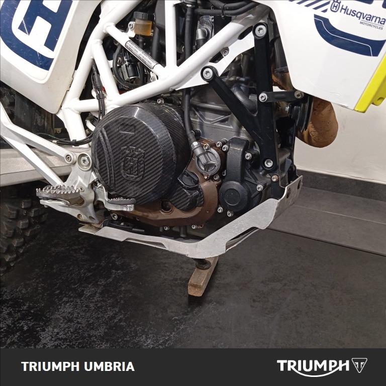 HUSQVARNA Enduro 701 4T 