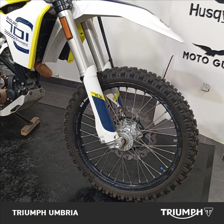HUSQVARNA Enduro 701 4T 