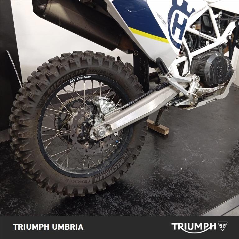 HUSQVARNA Enduro 701 4T 