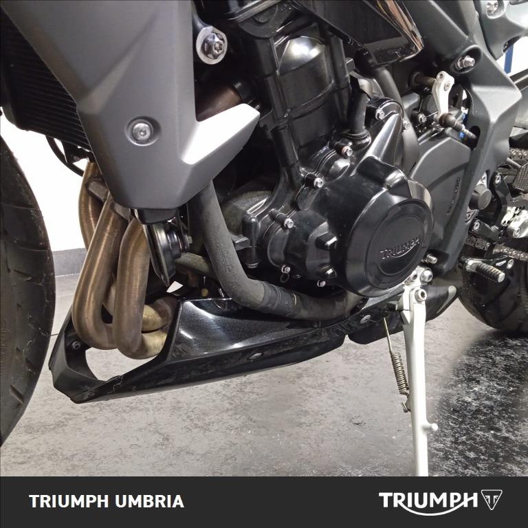 TRIUMPH Street Triple 675 Abs