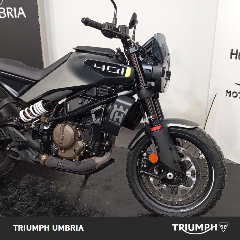 HUSQVARNA Svartpilen 401 4T