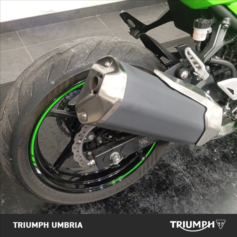 KAWASAKI Ninja 400 GY1