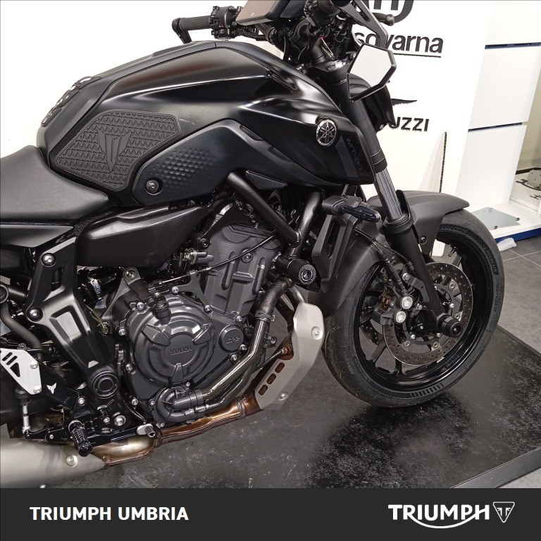 YAMAHA MT-07 690 Abs