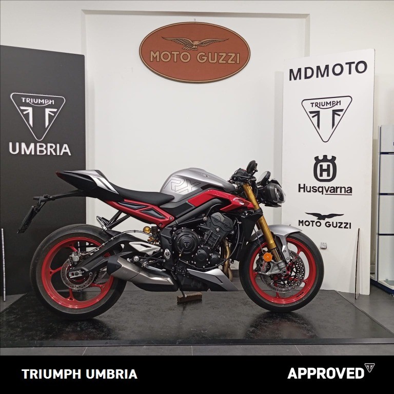TRIUMPH Street Triple 765 RX