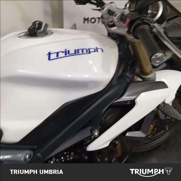TRIUMPH Street Triple 675 Abs
