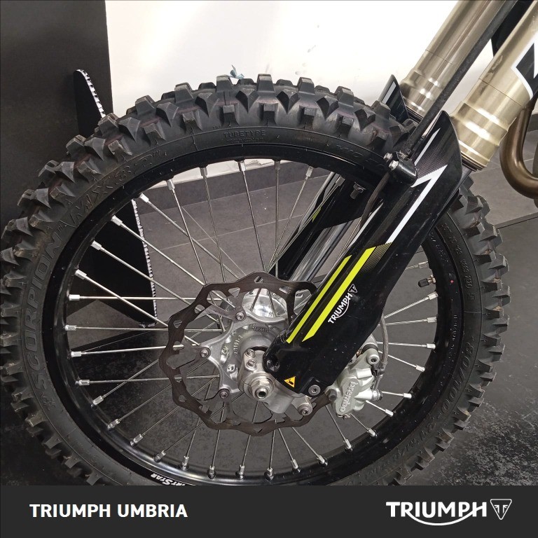 TRIUMPH TF 250 X Abs