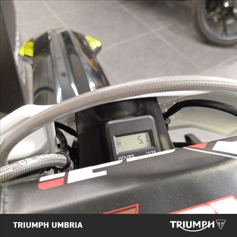 TRIUMPH TF 450 RC Abs