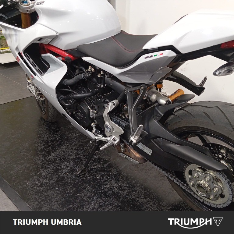 DUCATI 950 Super Sport S White Stripe Livery